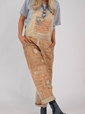 Hey Hey USA! Distressed overalls